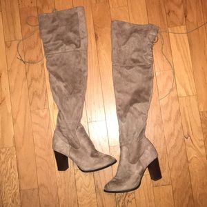 Knee High Boots!! 💃🏼💃🏼